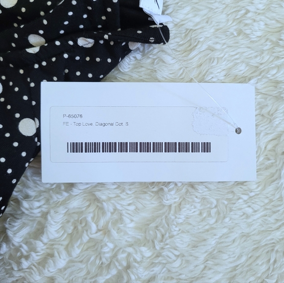 Fighting🤼 Eel Top Love❤ in Diagonal Dots - NWT - Picture 12 of 12